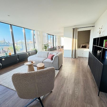 Stadslogies In Leeuwarden Extérieur photo